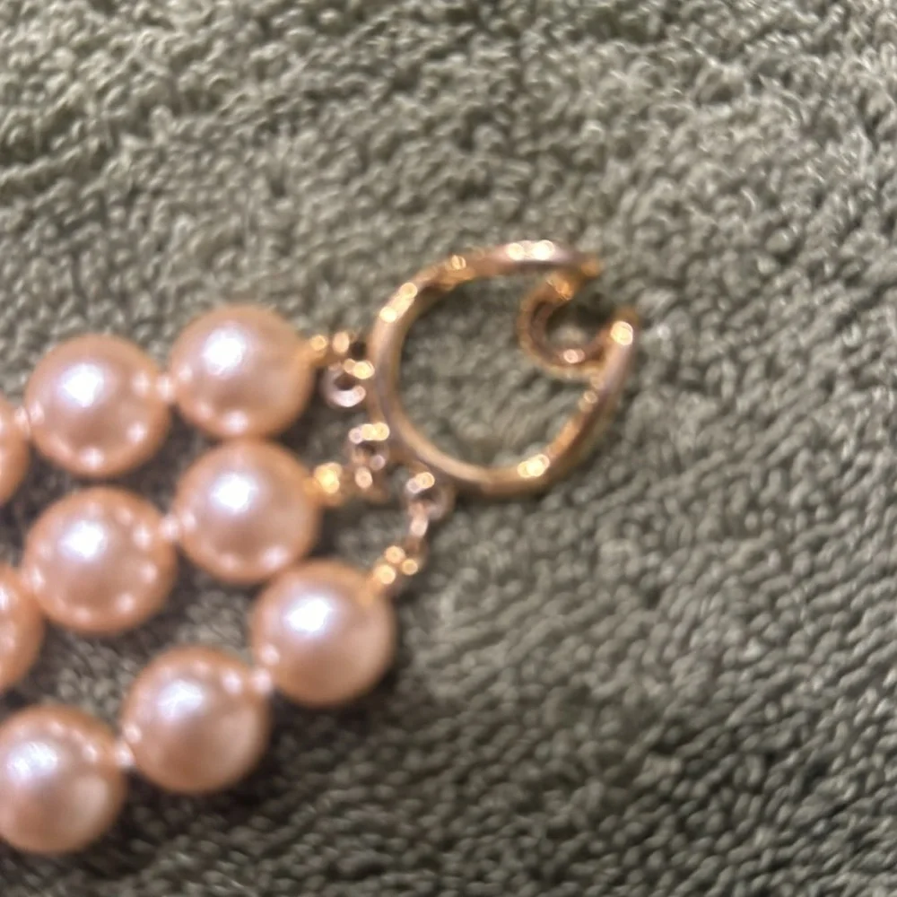 Vintage Kenneth J Lane glass Pearl Necklace Famous Barbara Bush style - Picture 3 of 4